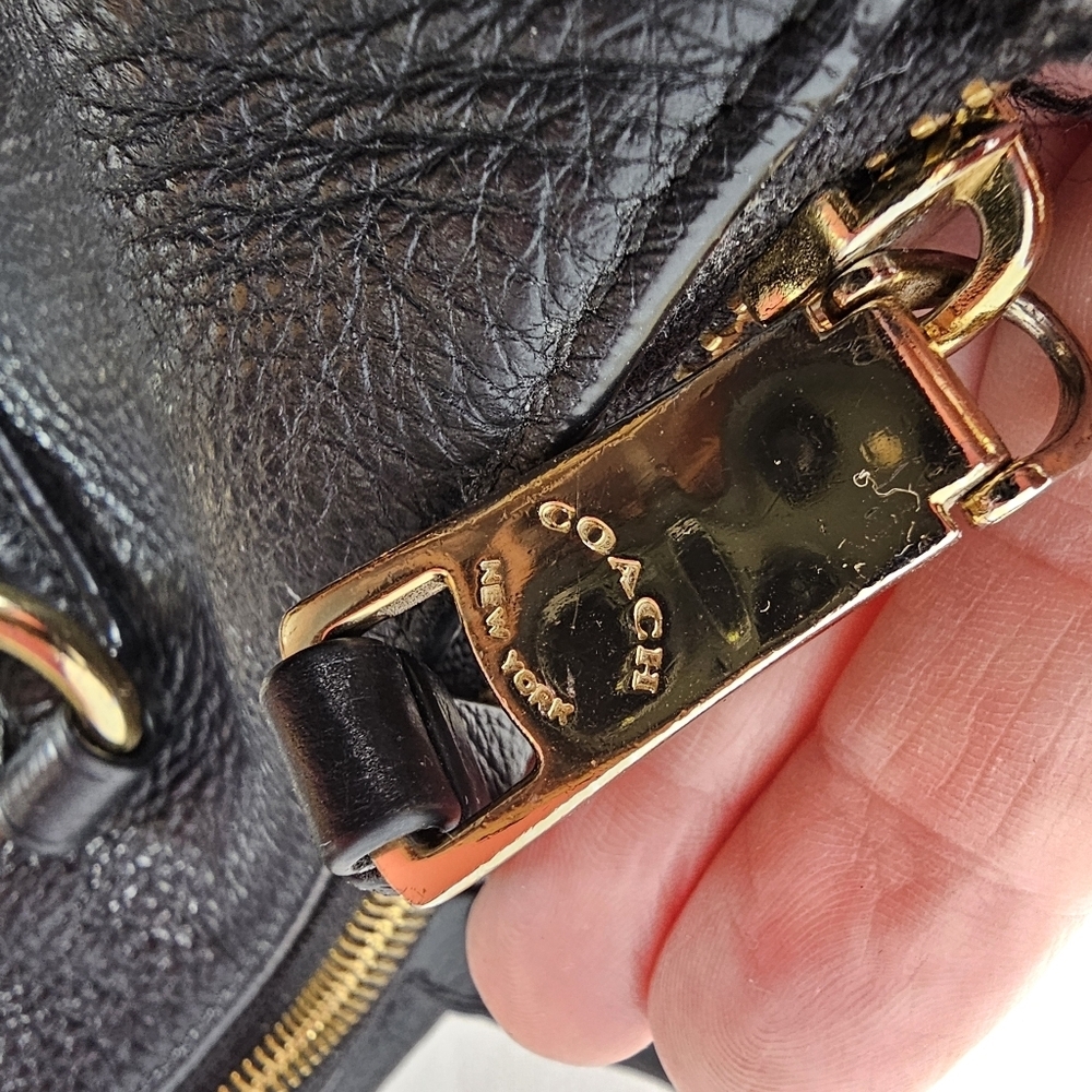 Coach Black Pebbled Leather Crossbody Tote with Gold Hardware - Picture 8 of 10